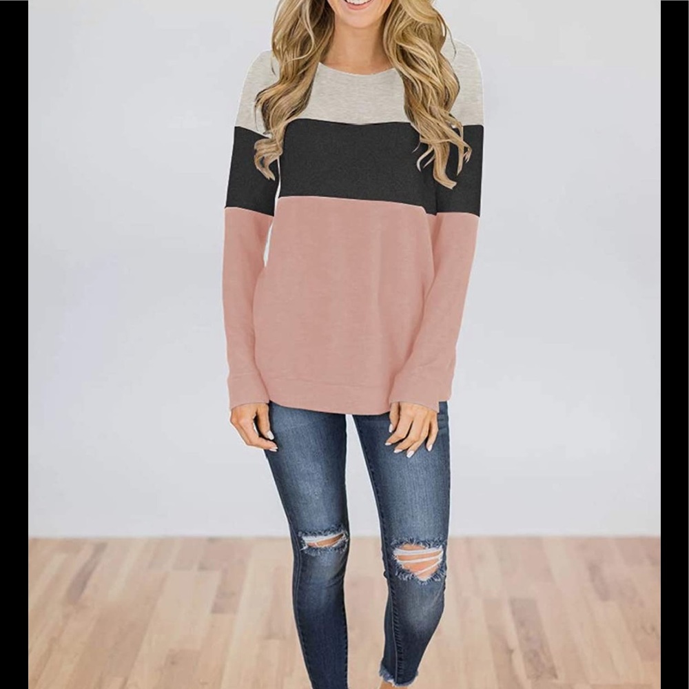 🆕 Beautiful Long sleeve Color block Top